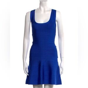 Elegant Blue Sleeveless Dress
